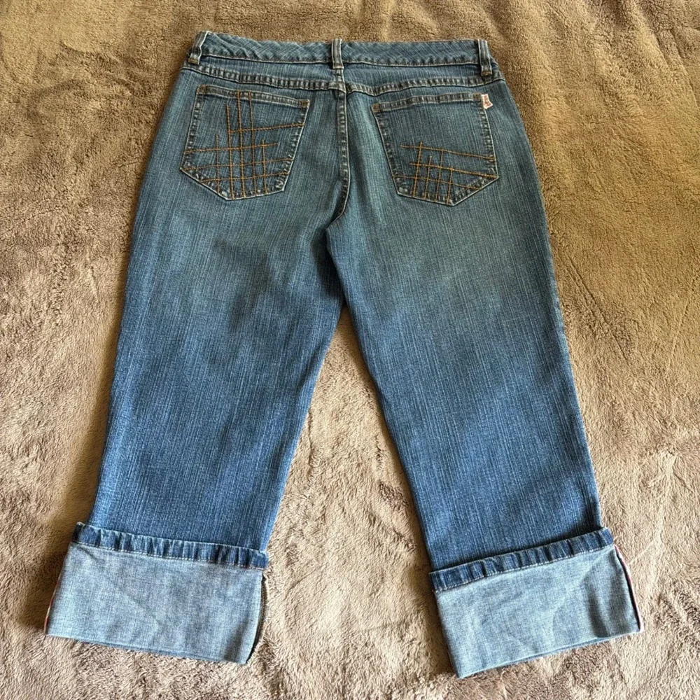 Tommy Jeans Y2K Cropped Capri Jeans Size 7 Cuffed Denim Low/Mid Rise - Picture 4 of 10